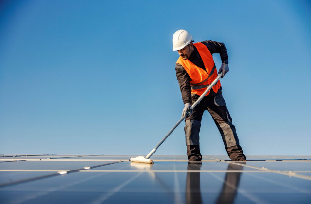 La maintenance préventive des panneaux solaires à Saint-Tropez