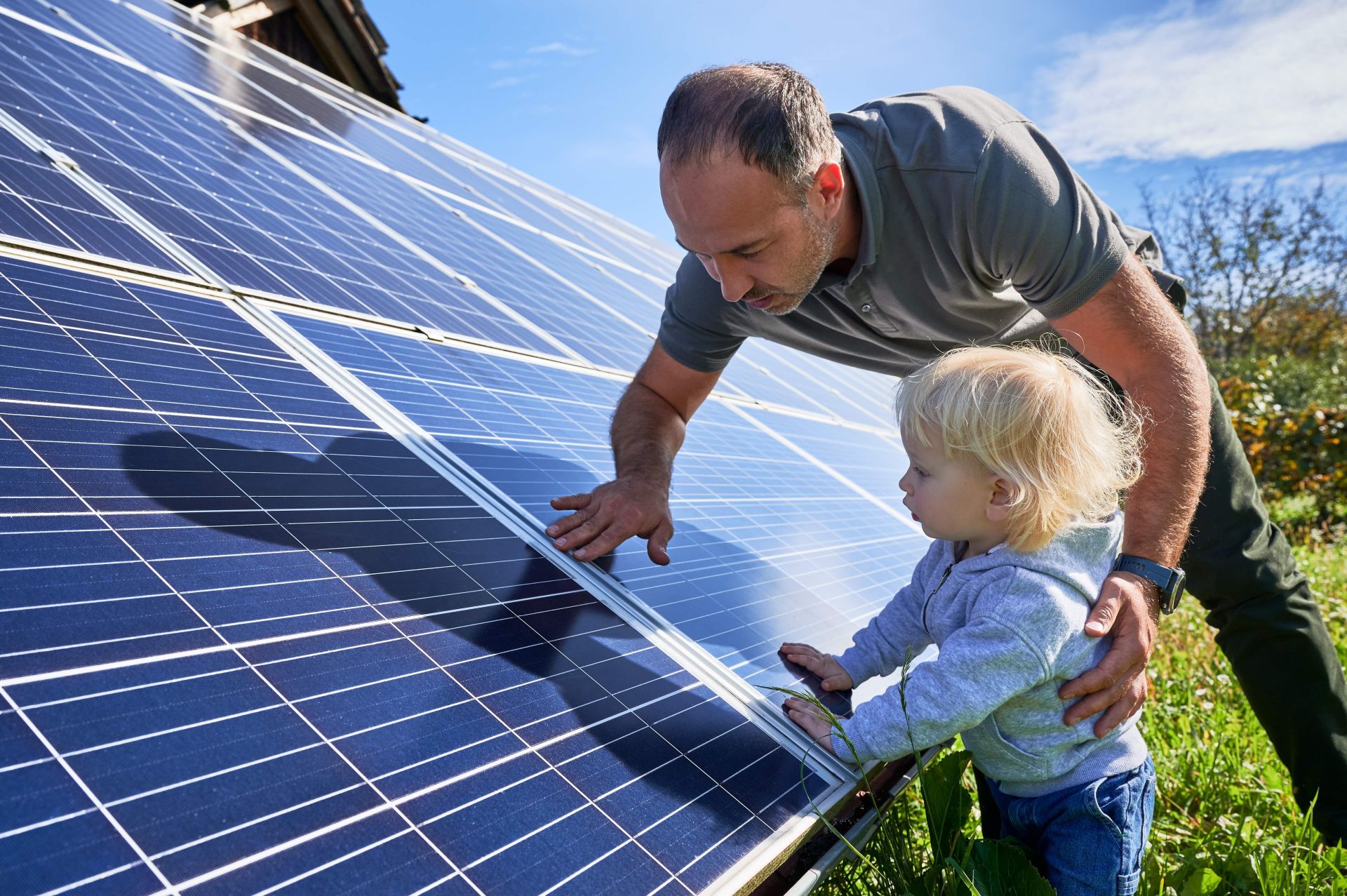 cvf-energie-reseau-photovoltaique-var-alpes-maritimes.jpg