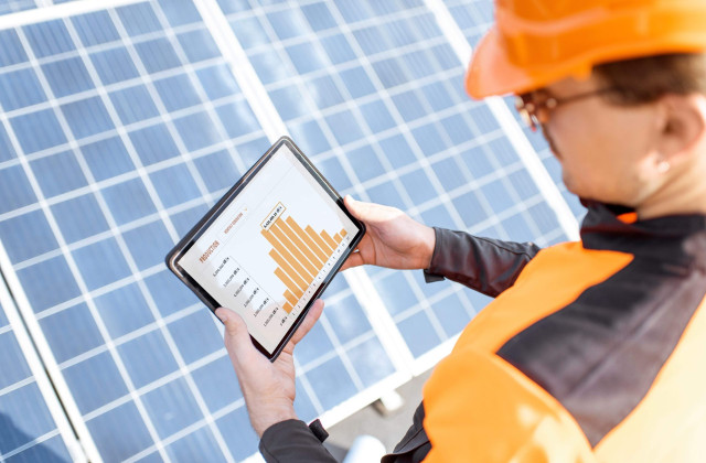 Optimiser la production de vos panneaux solaires à Vidauban avec un système de monitoring