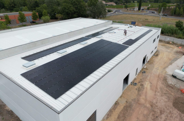 Sécurité et normes : les fondations d’une installation photovoltaïque réussie à La Motte