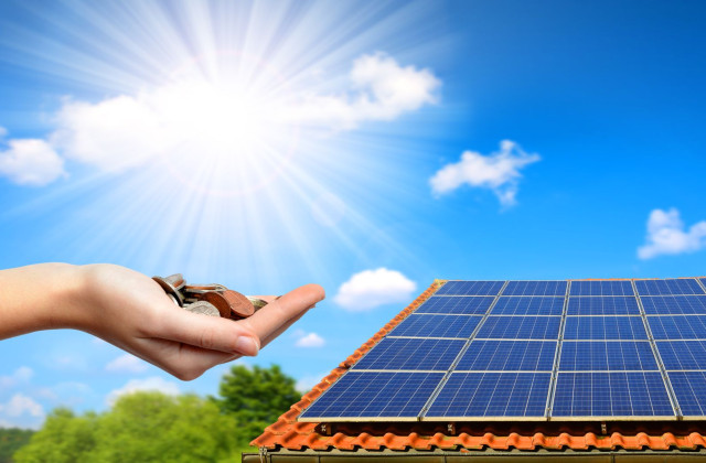 Aides financières et dispositifs 2026 : guide pratique pour le solaire avec votre installateur photovoltaïque RGE au Luc
